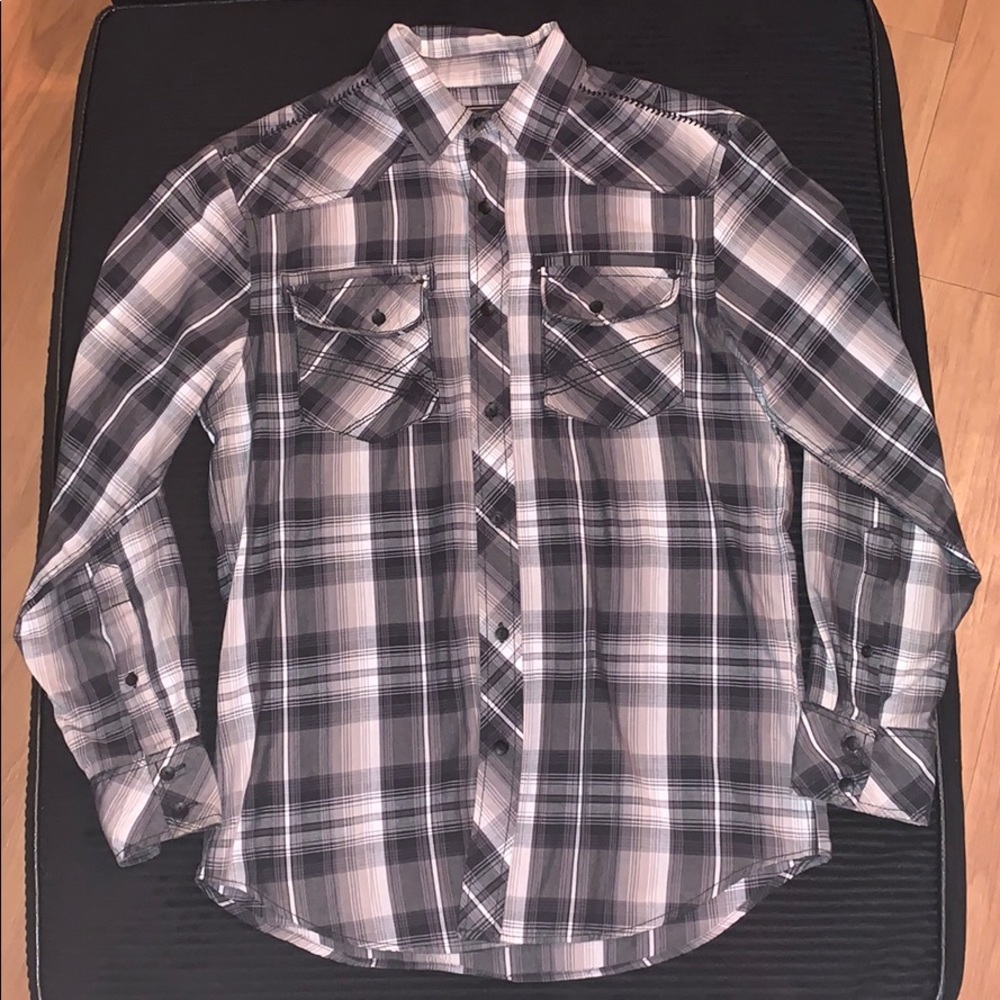 Chalc Long-sleeve Button-down Shirt